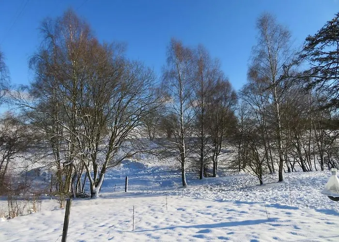 Rose Red, Coach House By The Pond בית נופש Hundsdorf
